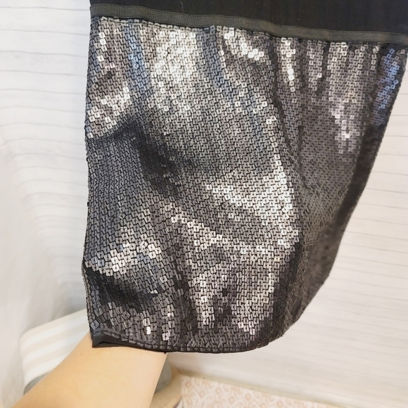 BCBGMAXAZRIA Mixed Media High Low Dress, size 4, Chrome Sequins, So cute! - Picture 4 of 8